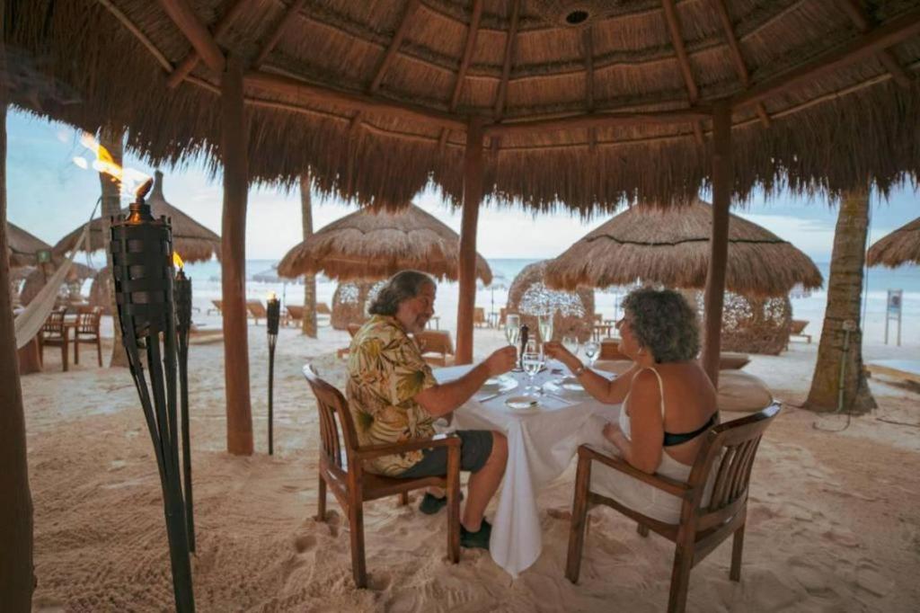 Ana Y Jose Hotel & Beach Club טולום מראה חיצוני תמונה